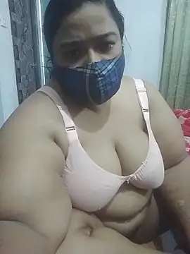 Snapshot of momo_loves chatting on 16, 5, 2026 momo loves online show from 16, 5, 2026