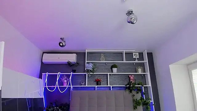 Snapshot of StephieRousee chatting on 20, 3, 2026 StephieRousee online show from 20, 3, 2026