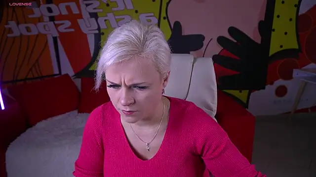 Snapshot of CrystalVibe chatting on 1, 4, 2026 CrystalVibe online show from 1, 4, 2026