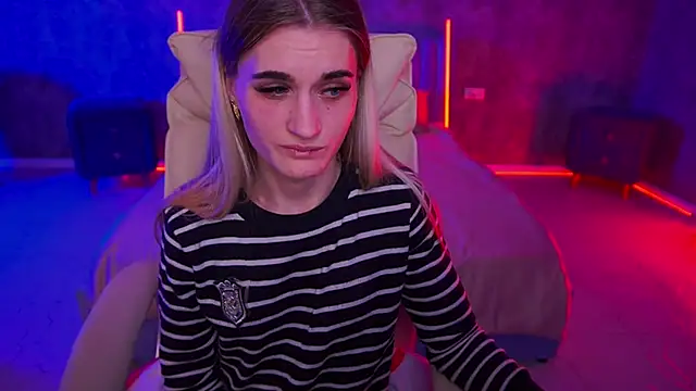 Snapshot of DiamondNina chatting on 16, 4, 2026 DiamondNina online show from 16, 4, 2026