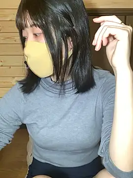 Snapshot of minami_room chatting on 25, 4, 2026 minami room online show from 25, 4, 2026