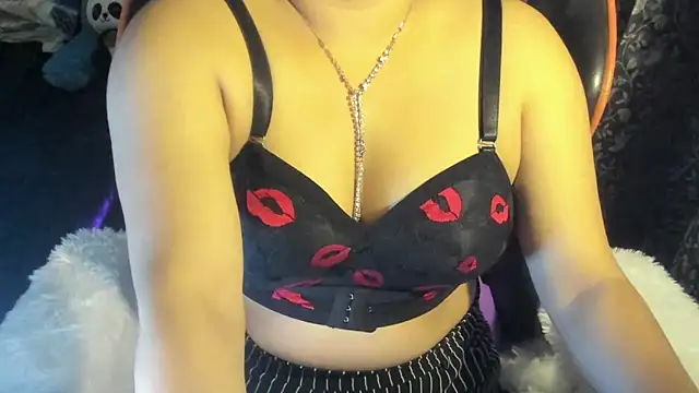 Snapshot of Tannushree chatting on 9, 3, 2026 Tannushree online show from 9, 3, 2026