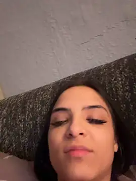 Snapshot of Evelin199 chatting on 4, 4, 2026 Evelin199 online show from 4, 4, 2026