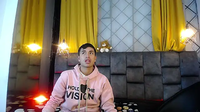 Maik Russo online show from 12, 2, 2026