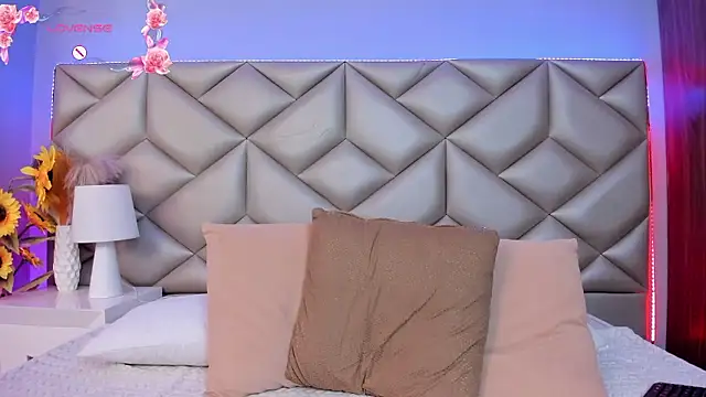 Snapshot of Katherine_Morphi chatting on 13, 1, 2026 Katherine Morphi online show from 13, 1, 2026