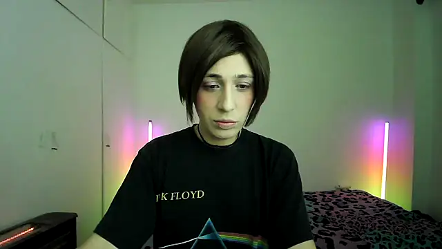 Snapshot of HoneyValentine chatting on 13, 2, 2026 HoneyValentine online show from 13, 2, 2026