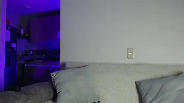 Snapshot of samanta_xi chatting on 28, 3, 2026 samanta xi online show from 28, 3, 2026