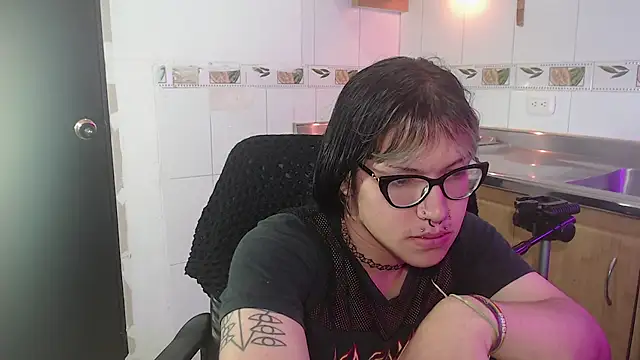 Snapshot of lilith_ayanami chatting on 9, 6, 2026 lilith ayanami online show from 9, 6, 2026