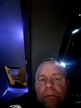 Snapshot of kanos71 chatting on 9, 1, 2026 kanos71 online show from 9, 1, 2026