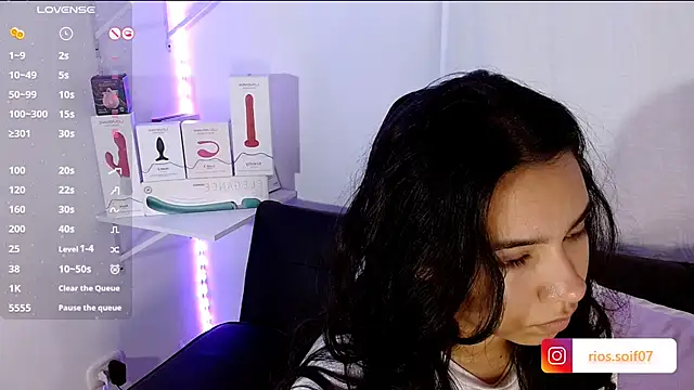 booty sofia online show from 10, 1, 2026