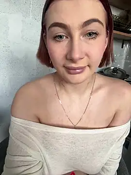 Snapshot of xCandyDollx chatting on 12, 3, 2026 xCandyDollx online show from 12, 3, 2026