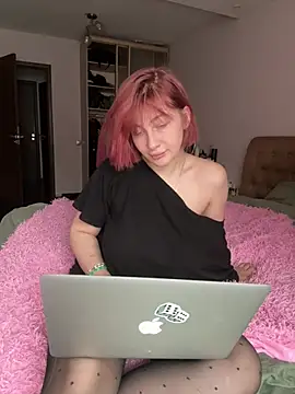 Snapshot of xCandyDollx chatting on 10, 4, 2026 xCandyDollx online show from 10, 4, 2026