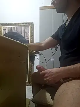 Snapshot of Mala_Direta chatting on 2, 4, 2026 Mala Direta online show from 2, 4, 2026