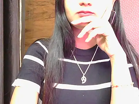 Snapshot of sweet_riyaaa chatting on 10, 4, 2026 sweet riyaaa online show from 10, 4, 2026