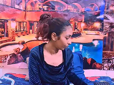 IndianSexyButt online show from 2, 4, 2026