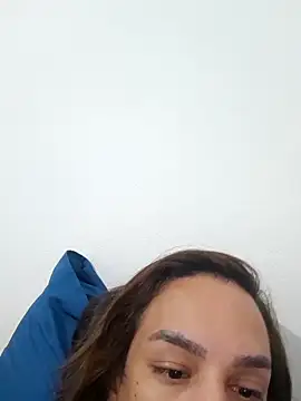 Snapshot of ofjuliaa chatting on 1, 2, 2026 ofjuliaa online show from 1, 2, 2026