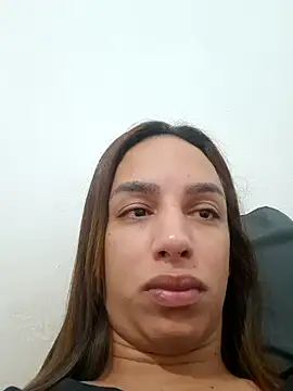 Snapshot of ofjuliaa chatting on 18, 2, 2026 ofjuliaa online show from 18, 2, 2026