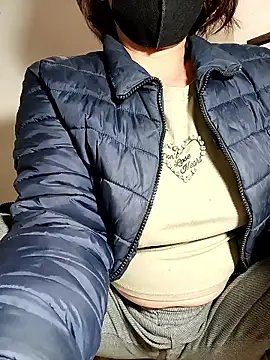 Lyna sexy24 online show from 8, 1, 2026