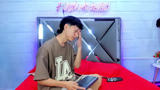 BunnyLove  online show from 27, 2, 2026