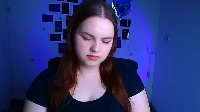 Snapshot of Kitty_Mia_Kitty chatting on 1, 4, 2026 Kitty Mia Kitty online show from 1, 4, 2026