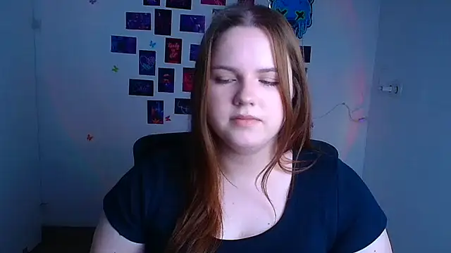 Snapshot of Kitty_Mia_Kitty chatting on 13, 4, 2026 Kitty Mia Kitty online show from 13, 4, 2026