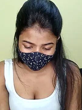 Snapshot of trinasa chatting on 7, 3, 2026 trinasa online show from 7, 3, 2026