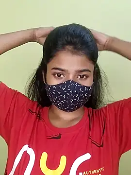 Snapshot of trinasa chatting on 11, 4, 2026 trinasa online show from 11, 4, 2026