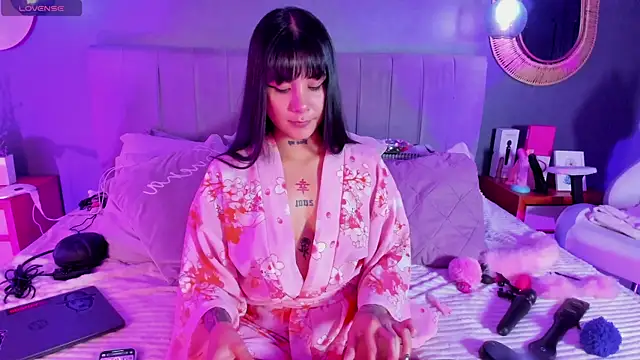 Nathalia stone  online show from 16, 1, 2026