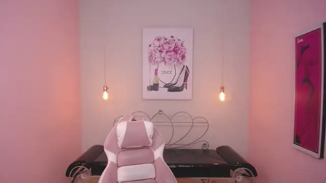 Snapshot of Adri_gomez_x chatting on 29, 4, 2026 Adri gomez x online show from 29, 4, 2026