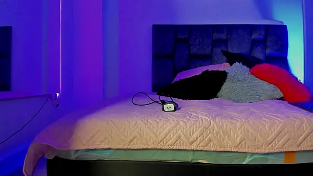 Liamsubtle01 online show from 4, 2, 2026