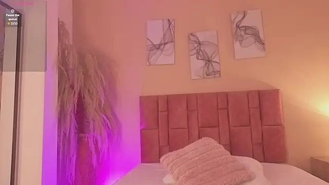 emmy danielss online show from 8, 7, 2026