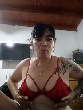 Snapshot of Amanda_luv chatting on 7, 1, 2026 Amanda luv online show from 7, 1, 2026