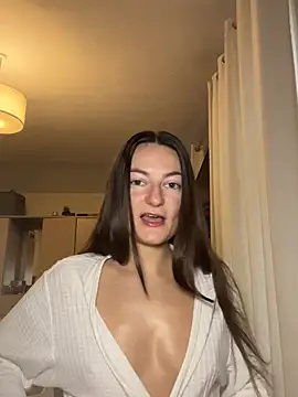 Snapshot of MiaLovesxx chatting on 13, 1, 2026 MiaLovesxx online show from 13, 1, 2026