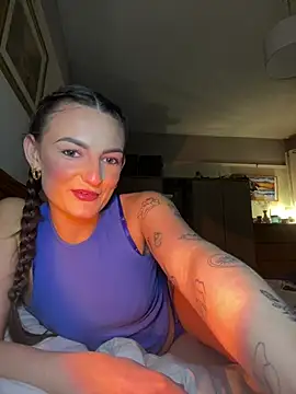 Snapshot of MiaLovesxx chatting on 16, 1, 2026 MiaLovesxx online show from 16, 1, 2026