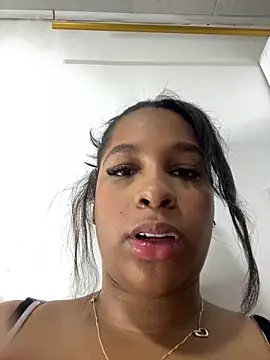 Snapshot of NataliaMillers chatting on 2, 4, 2026 NataliaMillers online show from 2, 4, 2026