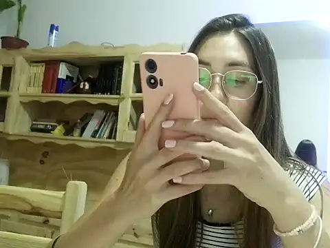 Snapshot of Noracherry chatting on 28, 2, 2026 Noracherry online show from 28, 2, 2026