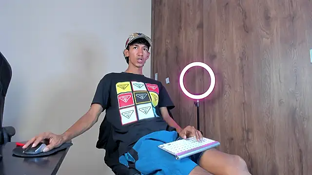 Snapshot of neitan_miller_ chatting on 14, 2, 2026 neitan miller online show from 14, 2, 2026