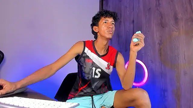 Snapshot of neitan_miller_ chatting on 10, 3, 2026 neitan miller online show from 10, 3, 2026