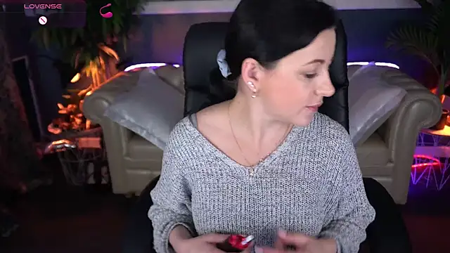 Snapshot of Dafni_Monn chatting on 27, 4, 2026 Dafni Monn online show from 27, 4, 2026