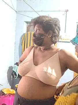 divyasree1431 online show from 11, 2, 2026