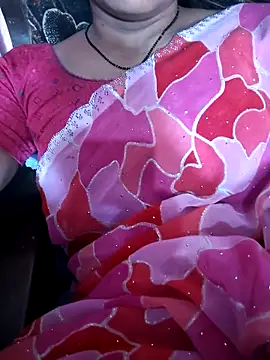 Snapshot of Nilam_cute chatting on 7, 5, 2026 Nilam cute online show from 7, 5, 2026