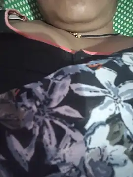 Snapshot of Nilam_cute chatting on 13, 5, 2026 Nilam cute online show from 13, 5, 2026