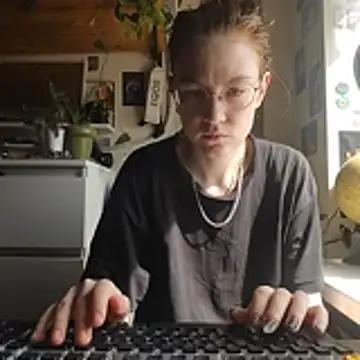 Snapshot of Shy_Bamby chatting on 3, 5, 2026 Shy Bamby online show from 3, 5, 2026