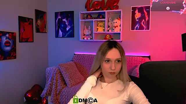 Snapshot of monica_xcx chatting on 20, 3, 2026 monica xcx online show from 20, 3, 2026