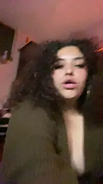 scarlettsamithh online show from 15, 1, 2026