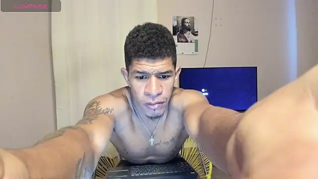 Snapshot of antonio_aguilarx chatting on 20, 6, 2026 antonio aguilarx online show from 20, 6, 2026