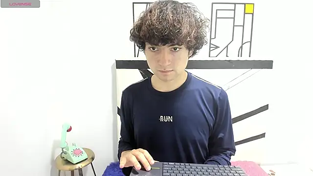 SHAW FROSTE online show from 15, 1, 2026