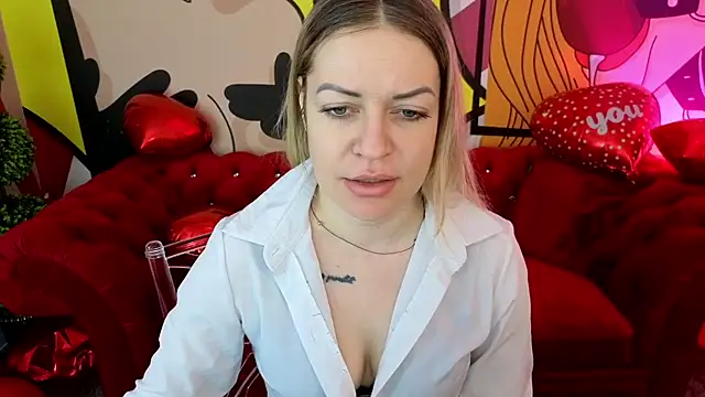 Snapshot of AnnaRayy chatting on 10, 2, 2026 AnnaRayy online show from 10, 2, 2026