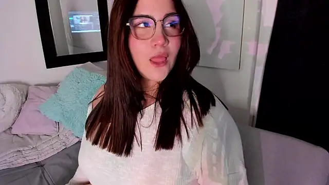 Snapshot of ivy_velvet chatting on 19, 5, 2026 ivy velvet online show from 19, 5, 2026