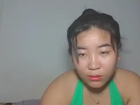 Zyeiii online show from 14, 3, 2026